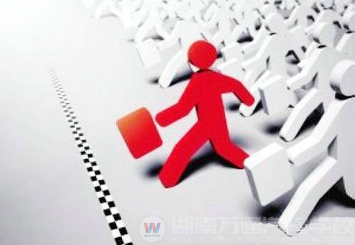湖南萬通汽車學校，好就業