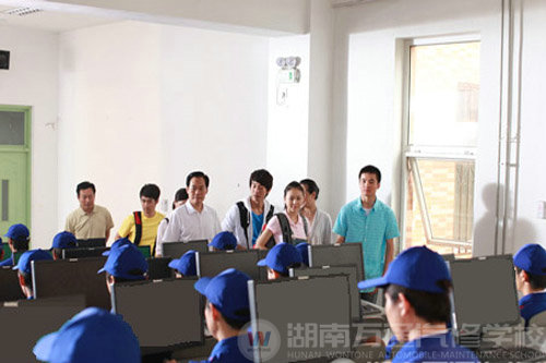 萬通汽修教育22年專注于職業教育