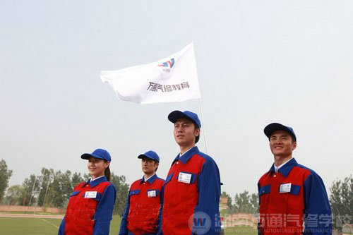 汽修企業(yè)需求大 對應(yīng)屆生“來者不拒”