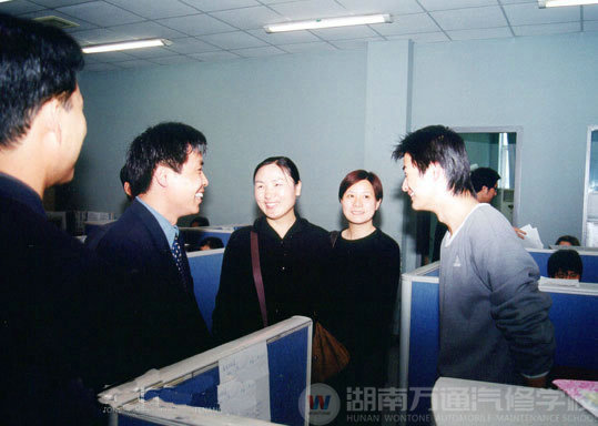湖南萬通汽車學校，就業回訪