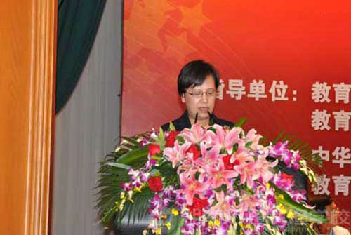 職業教育擔重任 構筑人才培養新路