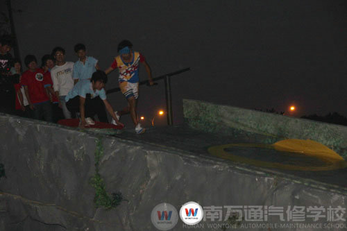 主持人助跑挑戰