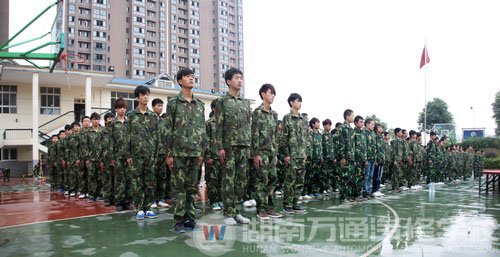 新生軍訓站姿掠影
