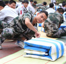 軍訓第五課：疊被子，是門復雜的手工藝技術活！