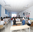 還未畢業(yè)，名企就已為萬通學子預留崗位