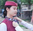 為什么越來越多的女生想成為高鐵乘務員?