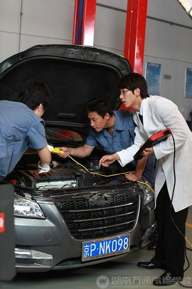汽車工程師手把手教學