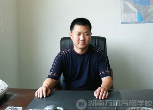 萬通學子徐建生擁有了自己的汽車服務站