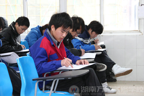 萬通學子學習感恩