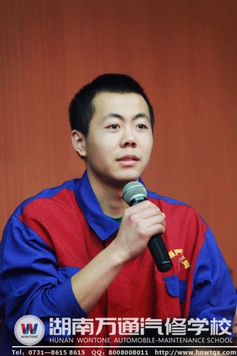 積極提問的萬通學子