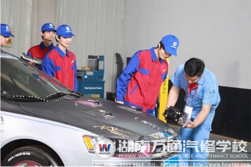 汽修這門吃香技術，吸引著越來越多的打工族投身其中