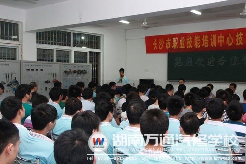 學生代表發言
