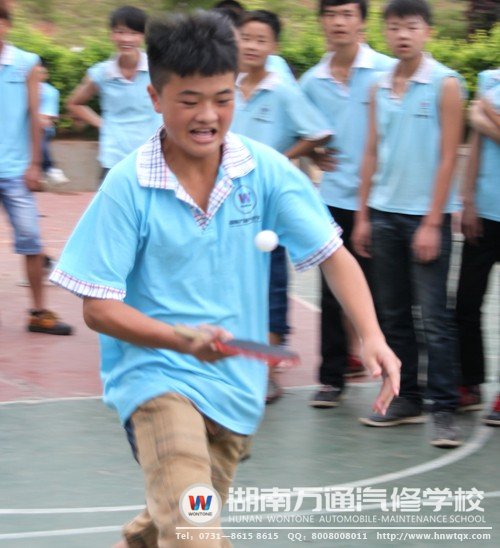 這位同學(xué)托球很給力！