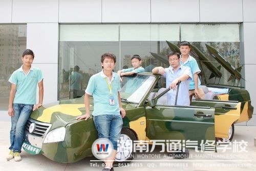 “夢想之車”凝結了學子們的創新、堅持