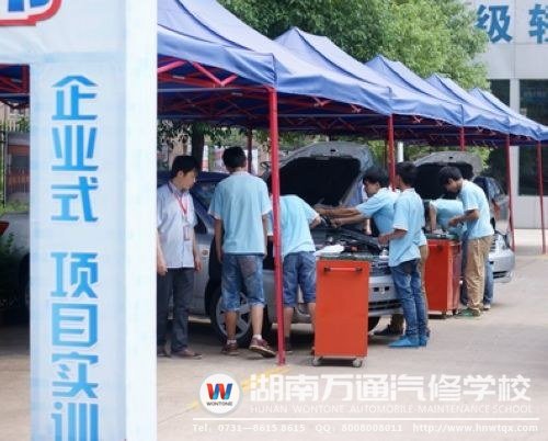 企業(yè)式項目實訓使學生掌握更實際的技能
