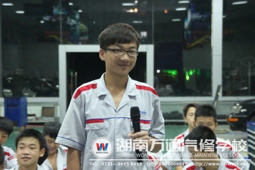 學子暢所欲言，聊起了對微電影的看法