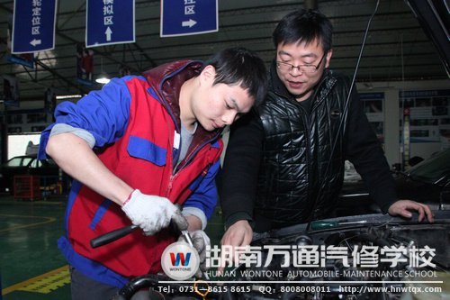 黃俊在汽修行業中確立了人生發展的方向