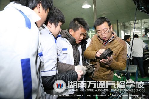 老師手把手教學，確保學生學得好學得快！