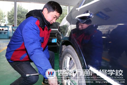 王前鋒為了“再創(chuàng)業(yè)”，選擇了到湖南萬通學(xué)習(xí)