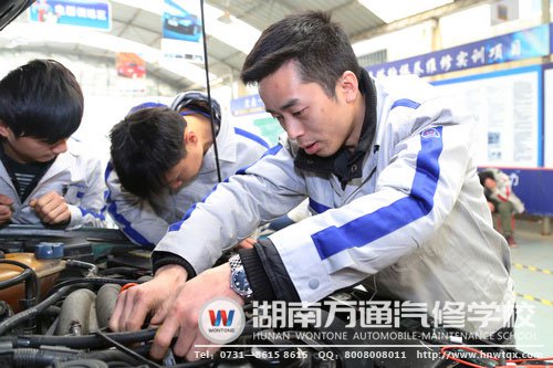 學汽修選學校，關鍵看能不能有足夠的實踐機會