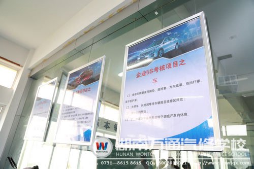 貼近企業需求的教學模式，使學子畢業后上崗即上手