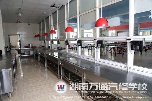 干凈整潔的廚房，你還怕不衛(wèi)生嗎？