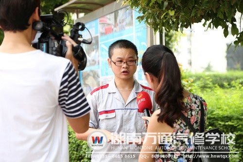 萬通學子改裝車，獲很多媒體關注