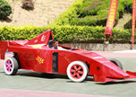 繼“法拉利”后，改裝“F1賽車”再度橫空出世、現身江湖！