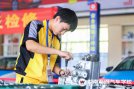 既把學問胸中藏,又見技術指尖舞