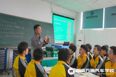 湖南萬通獨創《六步教學法》，確保教學簡單有效