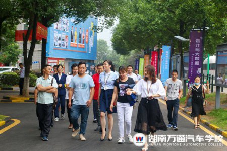 最好的父親節(jié)禮物是：讓您看到我的成長！