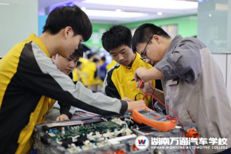 初中成績不好，哪幾類學(xué)生選擇職校合適？