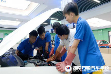 聚焦職校| 技工院校畢業生就業優勢