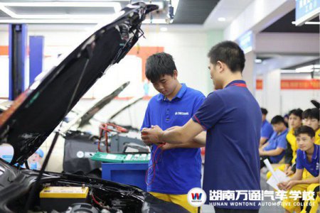 輟學(xué)打工后悔了怎么辦？ 這條賽道更適合你！