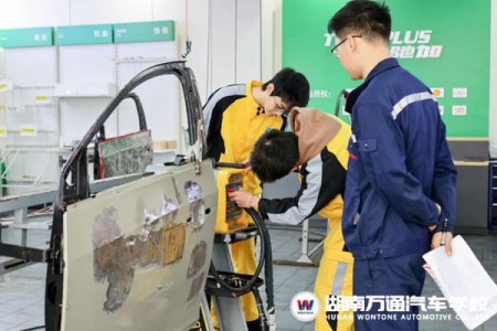 投入小，回報快！【汽車美容】非常值得創(chuàng)業(yè)者選擇的實體行業(yè)