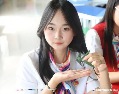 學子故事|學技術搞事業的女孩閃閃發光！